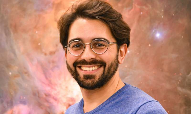 世界级难题“三体”出现曙光！Nature：牛顿350年前遗留之谜迎新解