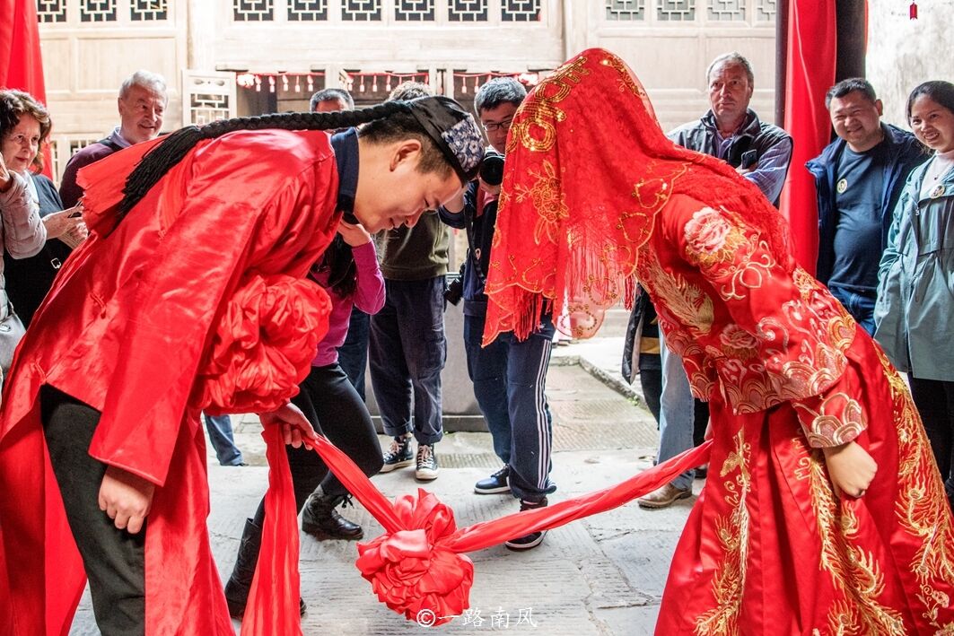 湖南怀化有座洪江古商城，比凤凰更古朴，比丽江更幽静！