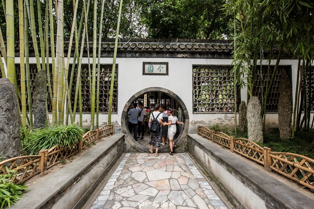 中国四大名园争议最大的一座，位于江苏扬州，名字让人感到诧异！