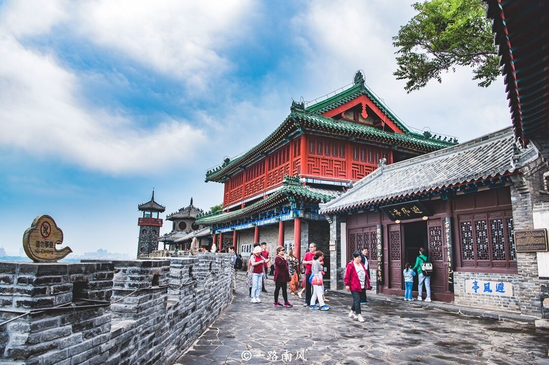 山东旅游资源最多的县级市，名字全国人民都知道，长年游客如云！