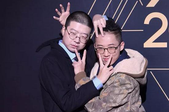 池子微博开撕老东家，李诞的笑果文化快要笑不下去了？