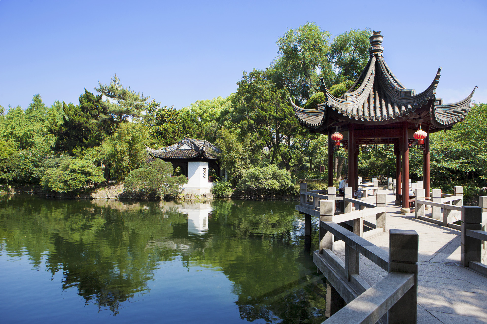 上海的古典园林，始建于明朝，门票只要12元