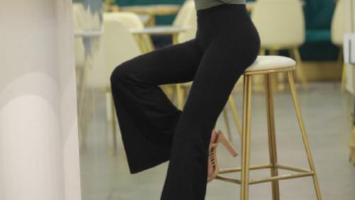 老板娘约我喝咖啡，每次我都不敢去！