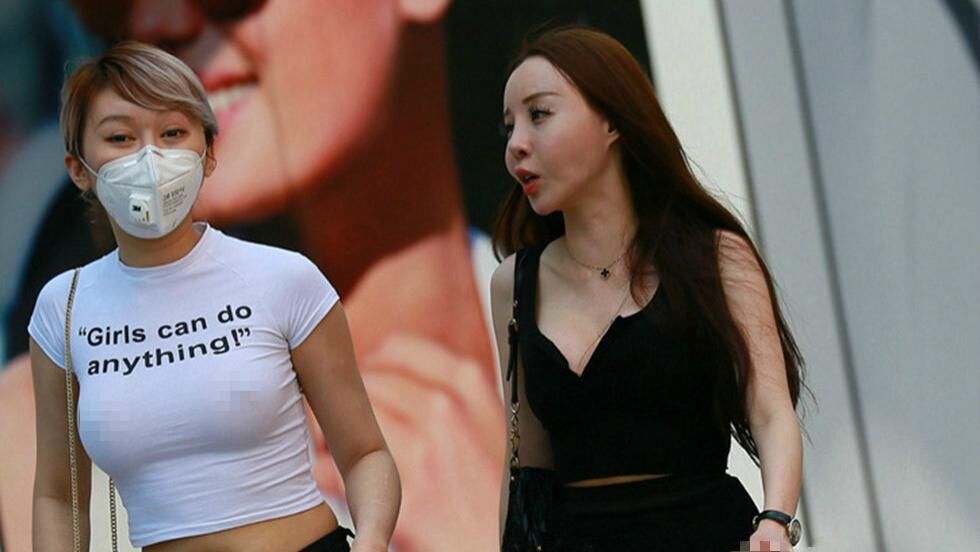 在地铁上咳嗽了几声，周围人的反应不亚于灭霸打了个响指，戴口罩的重要性及姿势