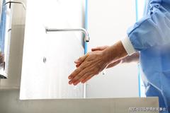 预防新型冠状病毒，医生说这两件事最重要，很多人都忽视了