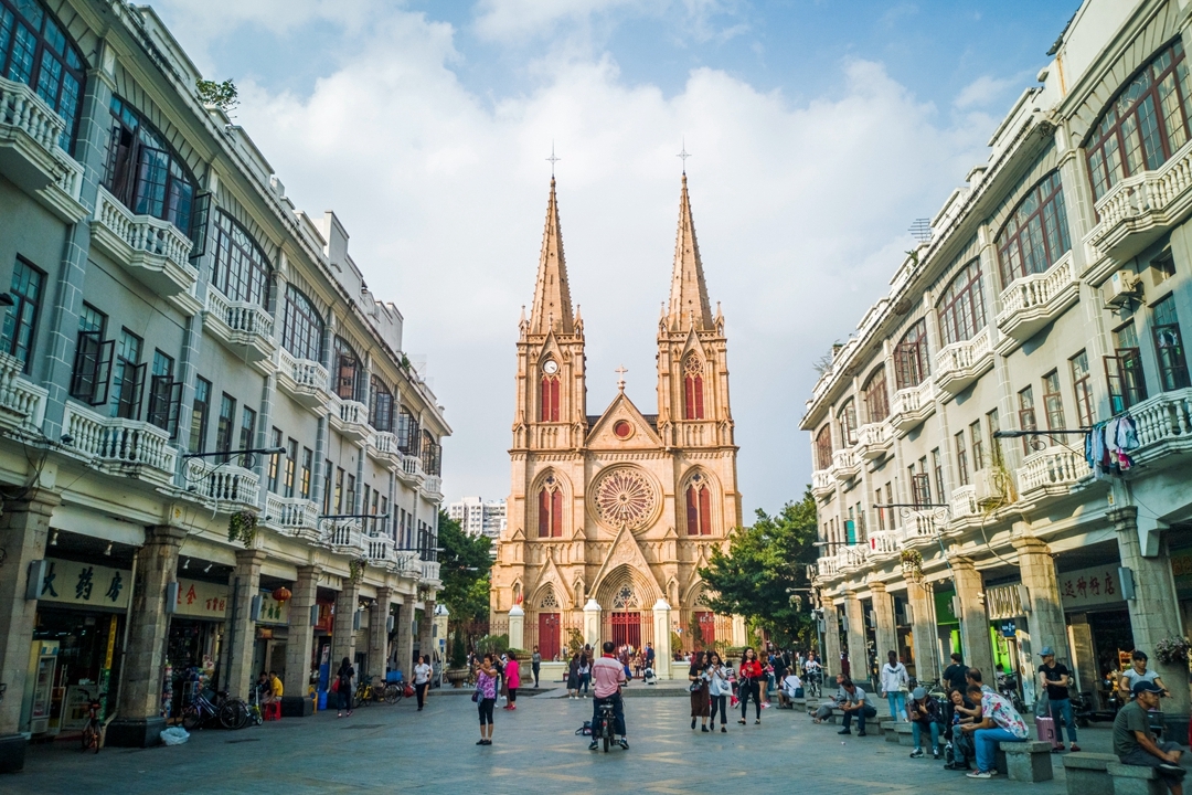 广州最热闹的老街，东南亚商人随处可见，游客却寥寥无几！