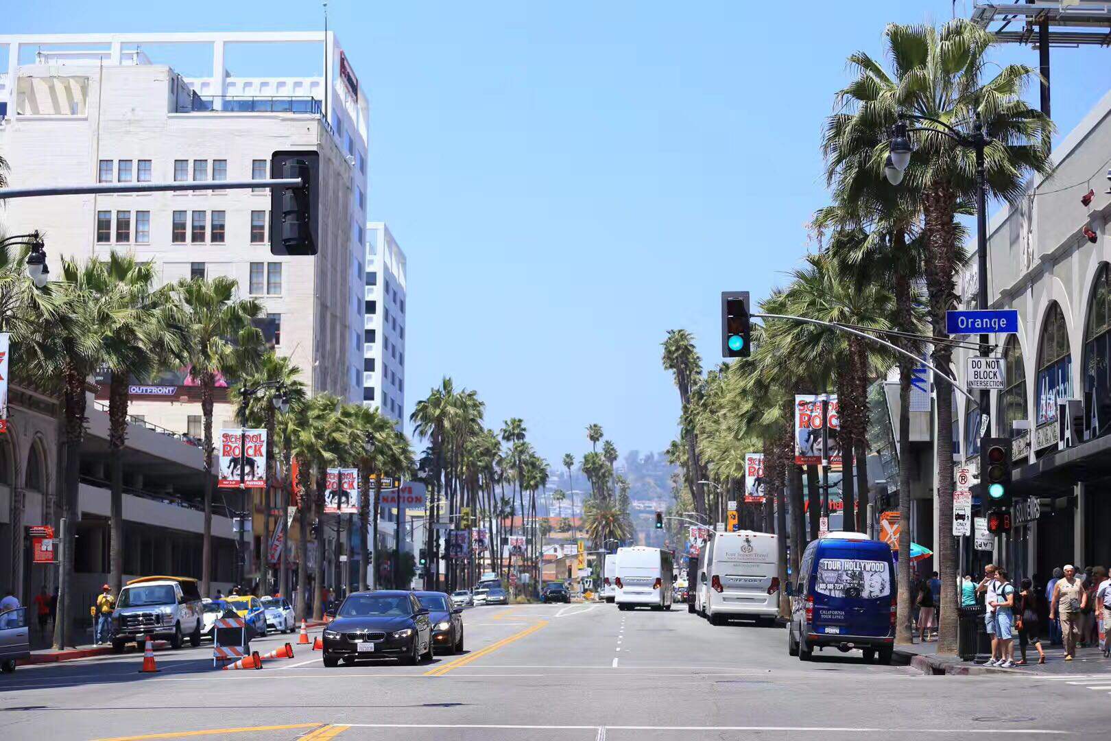 美国第二大城市洛杉矶，不仅是好莱坞诞生地，还给了我们一个科比