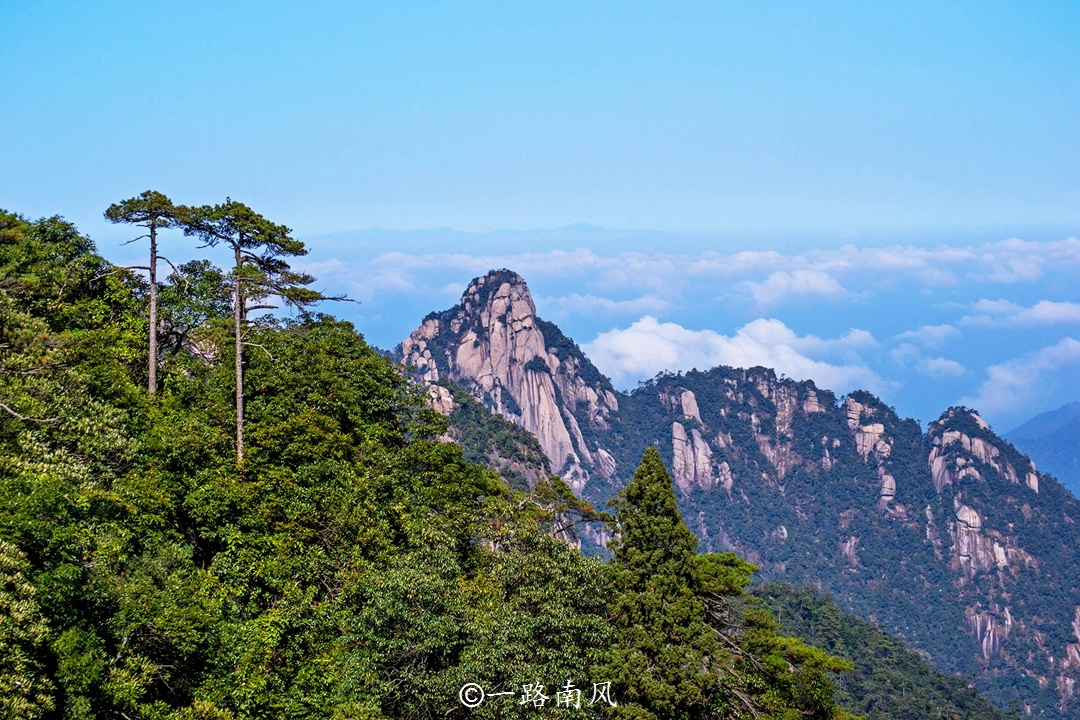 江西最美的山，和黄山齐名，云雾缭绕美似仙境！