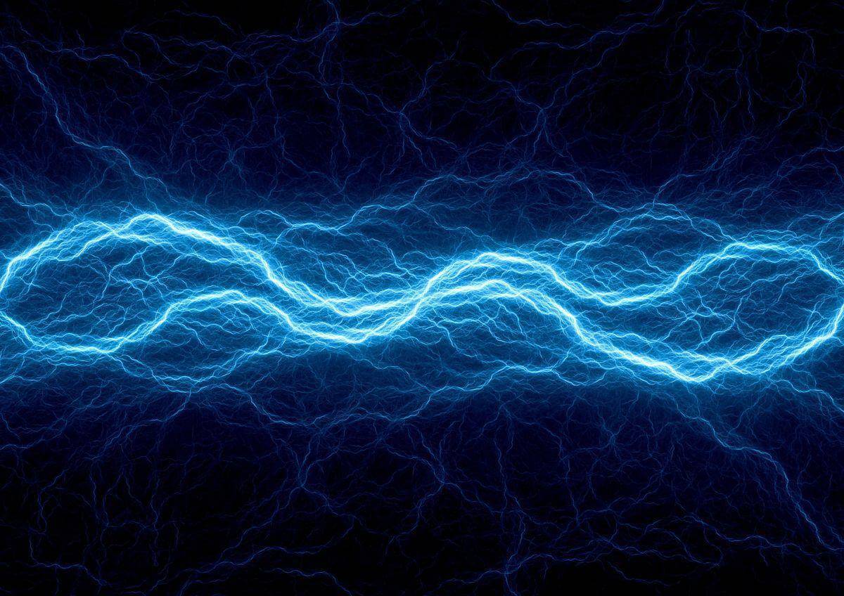 量子场是什么？他是如何与物质相互作用的？