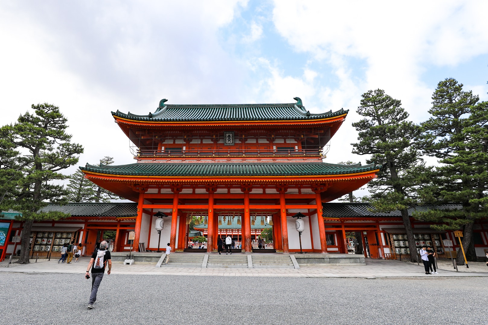日本京都受到唐代洛阳皇宫影响最大的平安神宫，网友：是唐代建筑