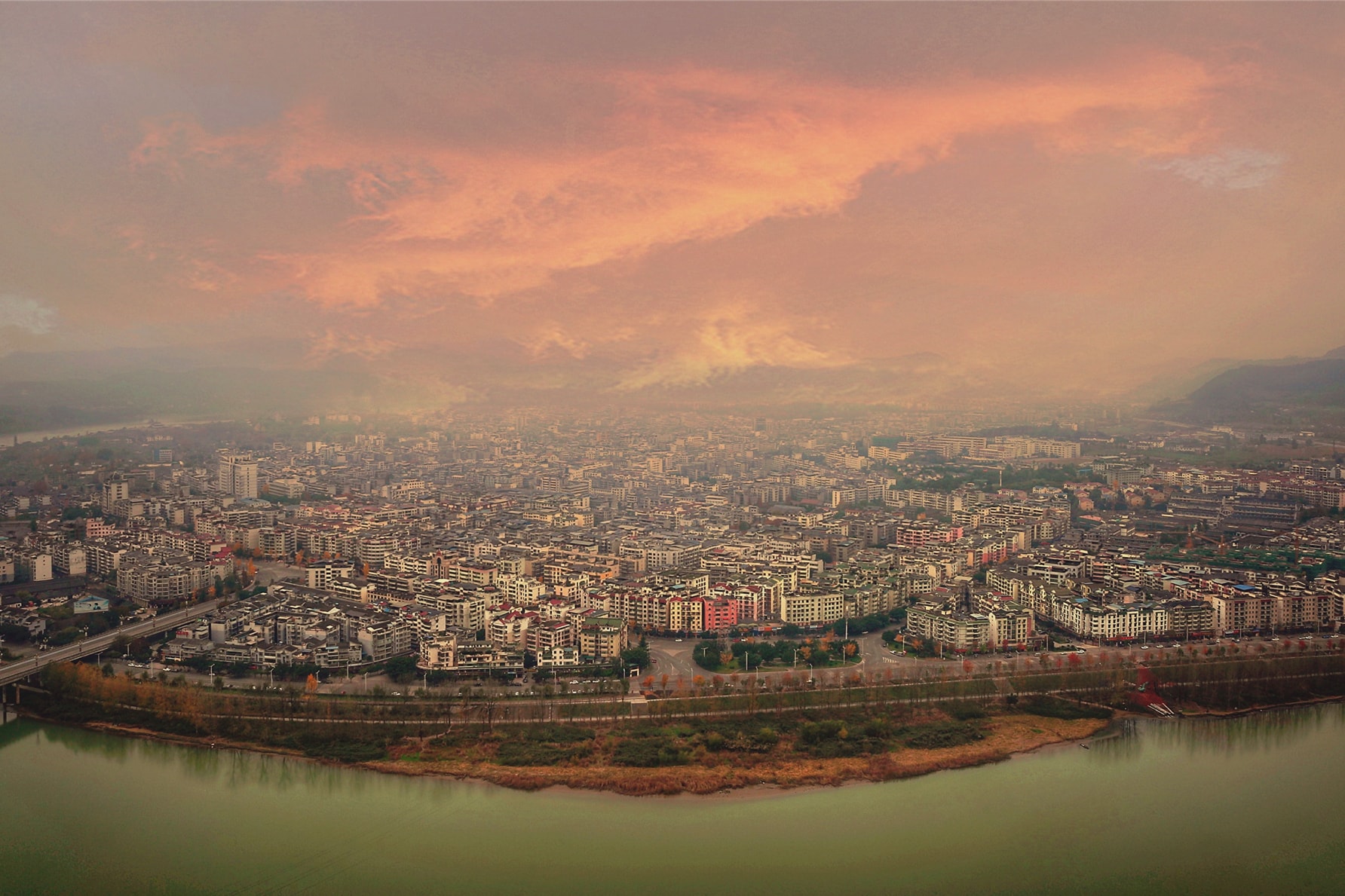 这座以风水闻名的古城究竟有多奇特