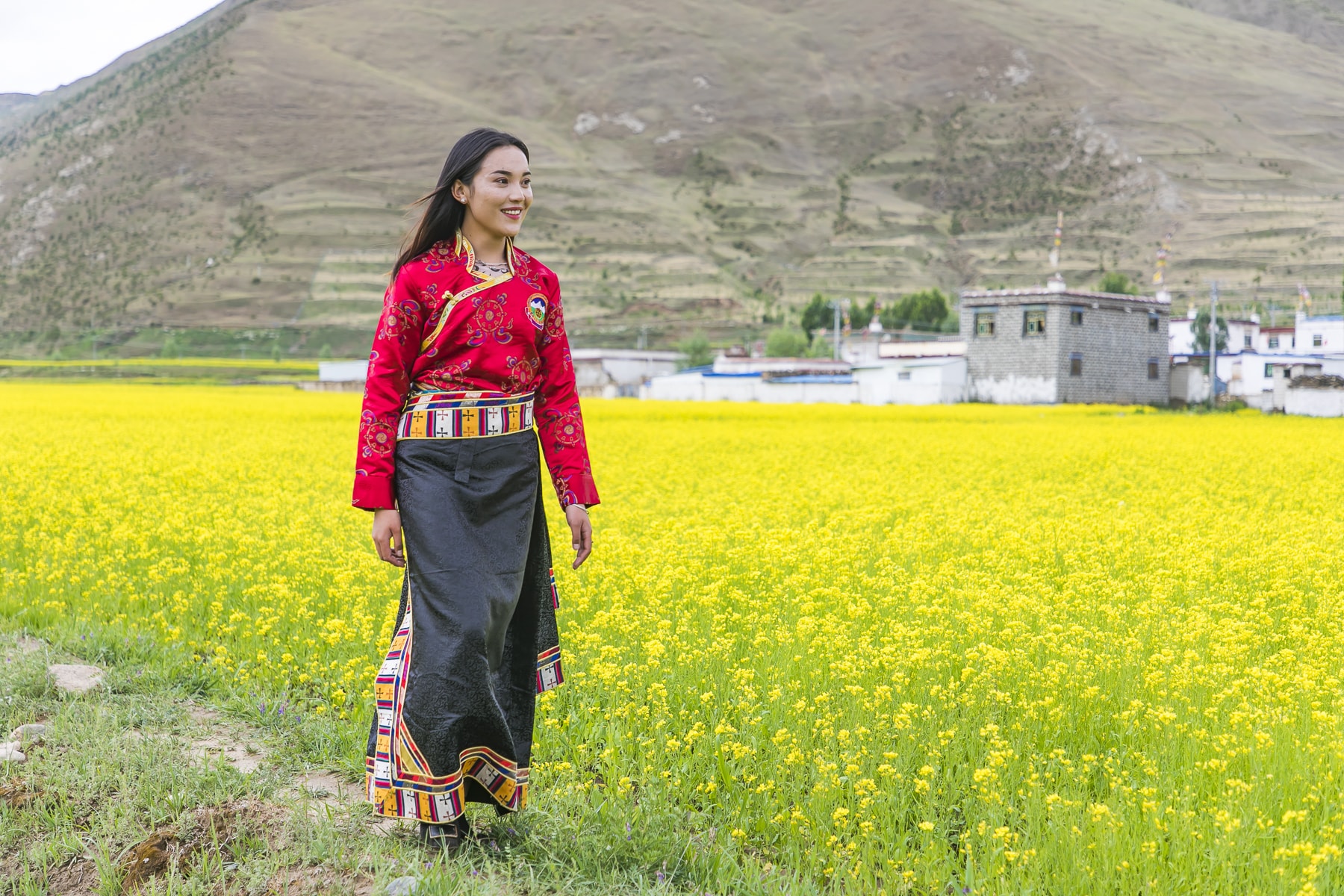 春天最治愈的4个旅行地，碧波荡漾，雪山云海，每一处都抚慰心灵
