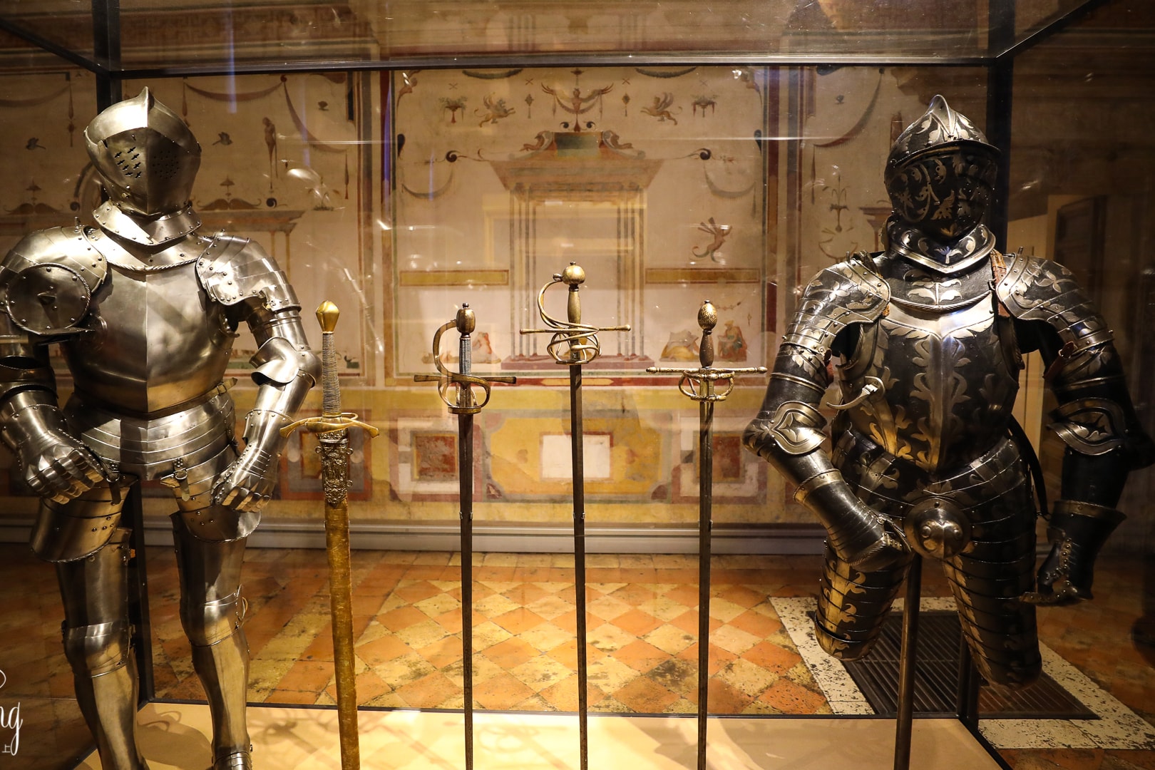 圣天使堡的百年兵器库，意大利需要盔甲，来预防这场灾难