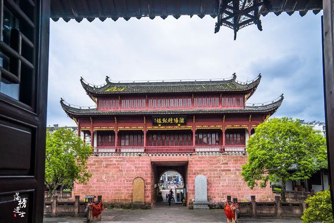 徽州有众多古村落，每一处都文化丰厚，你知道最有文化是哪儿吗？