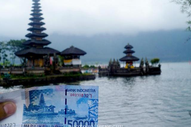 巴厘岛最“值钱”风景！印在五万印尼盾背面的水神庙！本地人最爱