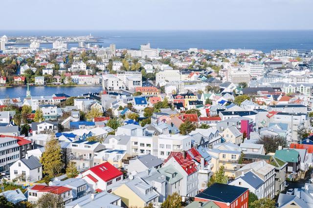 没有火车与地铁，这样的冰岛首都，却是全球幸福值最高的城市之一