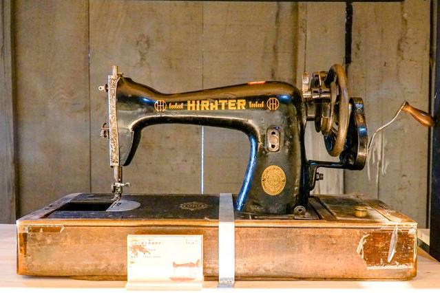 全国首个缝纫机博物馆，收藏近一千台，网友：很多都是第一次见！