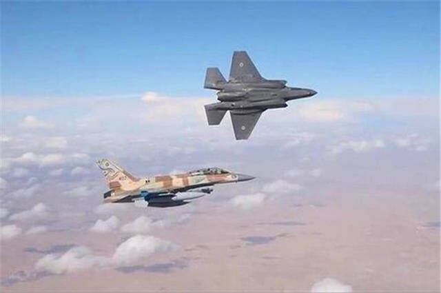 以色列F-35不留情，深夜重创伊朗基地，S-400防空系统“失灵”