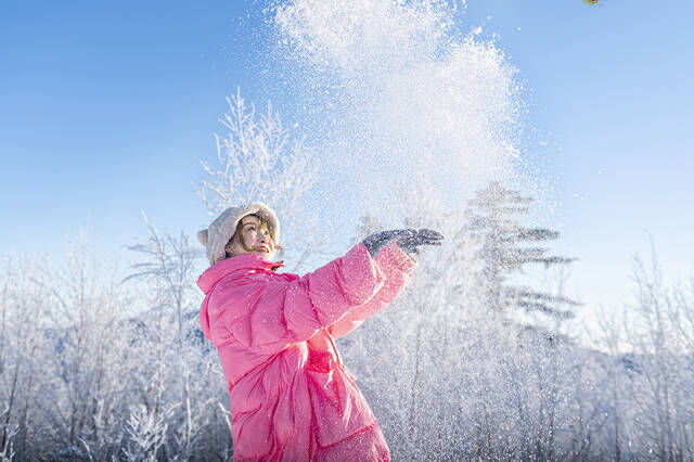 冬季吉林的特殊“礼物”不仅颜值高还美丽“冻”人 北大湖冰凝
