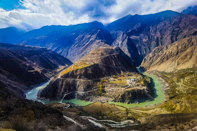 云南的雪山峡谷，为什么能酿出世界级的冰葡萄酒，还返销欧洲