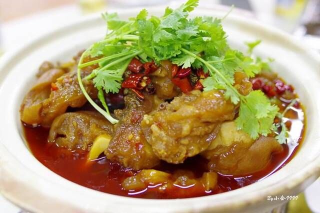 勺婆炖牛蹄，宜昌本地人领吃湖北冷门菜