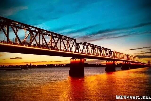 东北120岁网红桥，俄国人修建，全长1000米用了113年